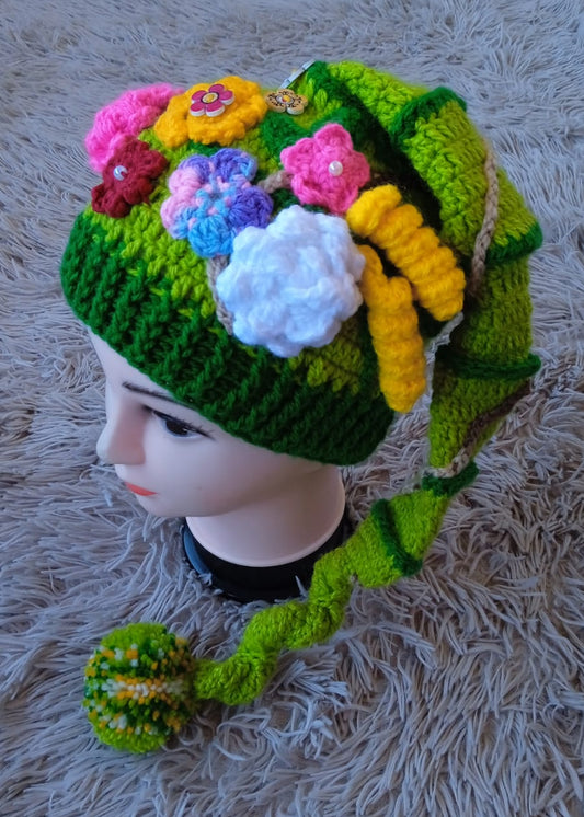 Gorro con cola bosque