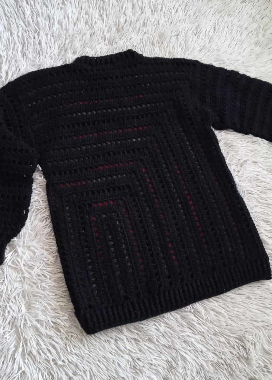 Suéter talla M-L